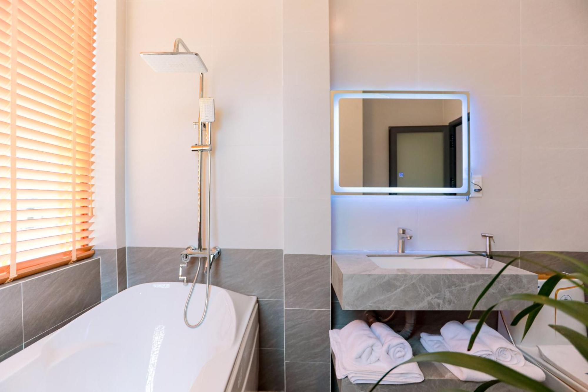 Ap Binh Hung Every Day Guest House - Phan Thiet מראה חיצוני תמונה