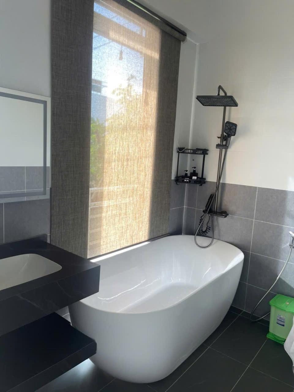 Ap Binh Hung Every Day Guest House - Phan Thiet מראה חיצוני תמונה